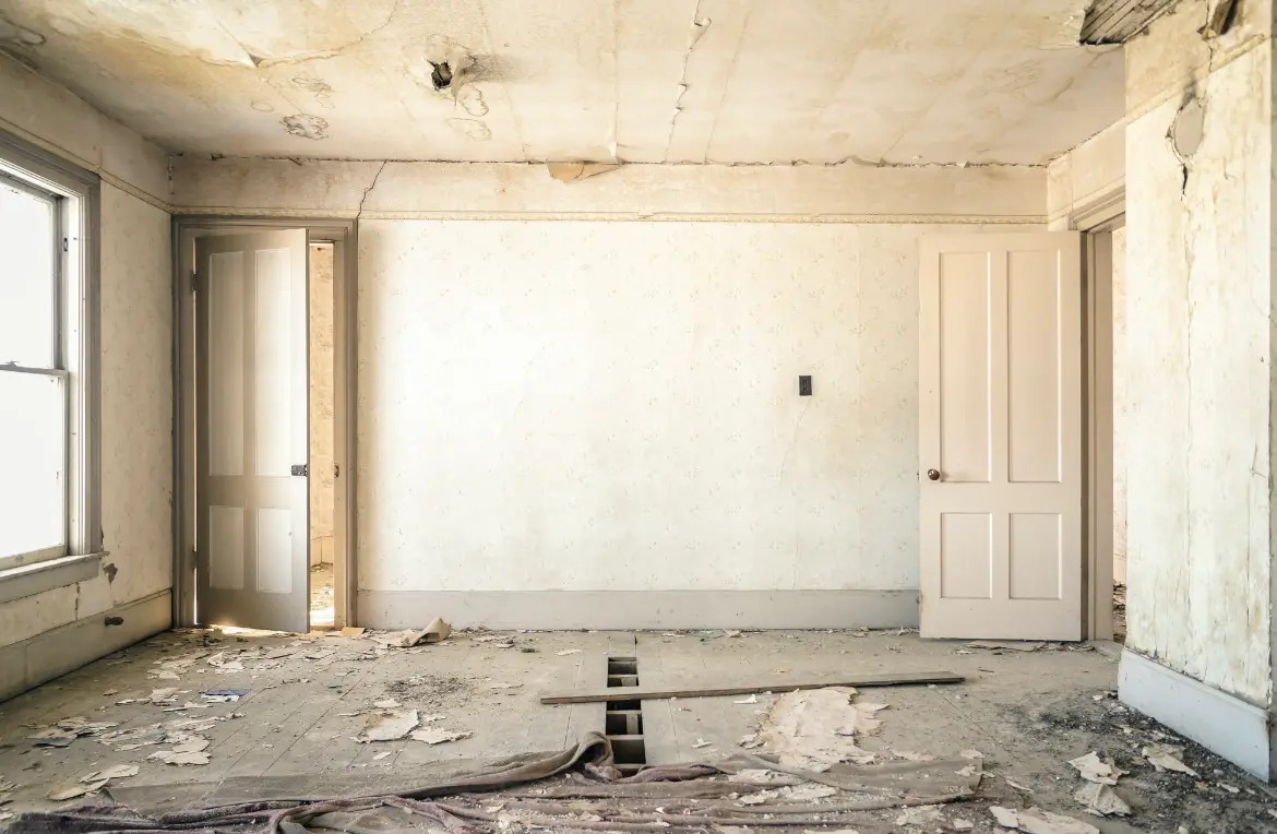 Waste disposal crew managing a cleanout project in Ontwa